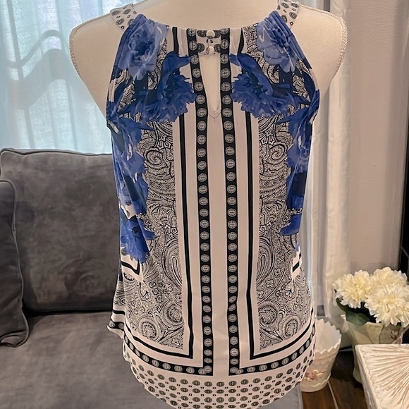 INC International Concepts Blue, White & Black Summer Top. Handkerchief hem. Sm - Picture 10 of 15